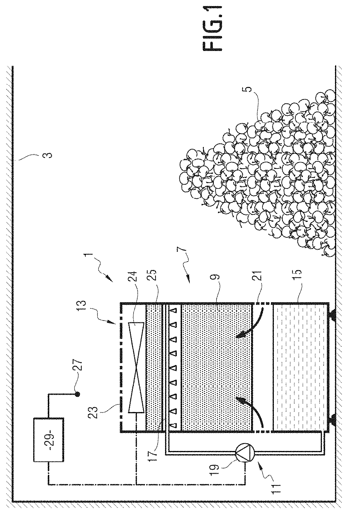 Patent US11771101 — Apparatus for treatment of the atmosphere of a storage space for vegetable products — Figure 1