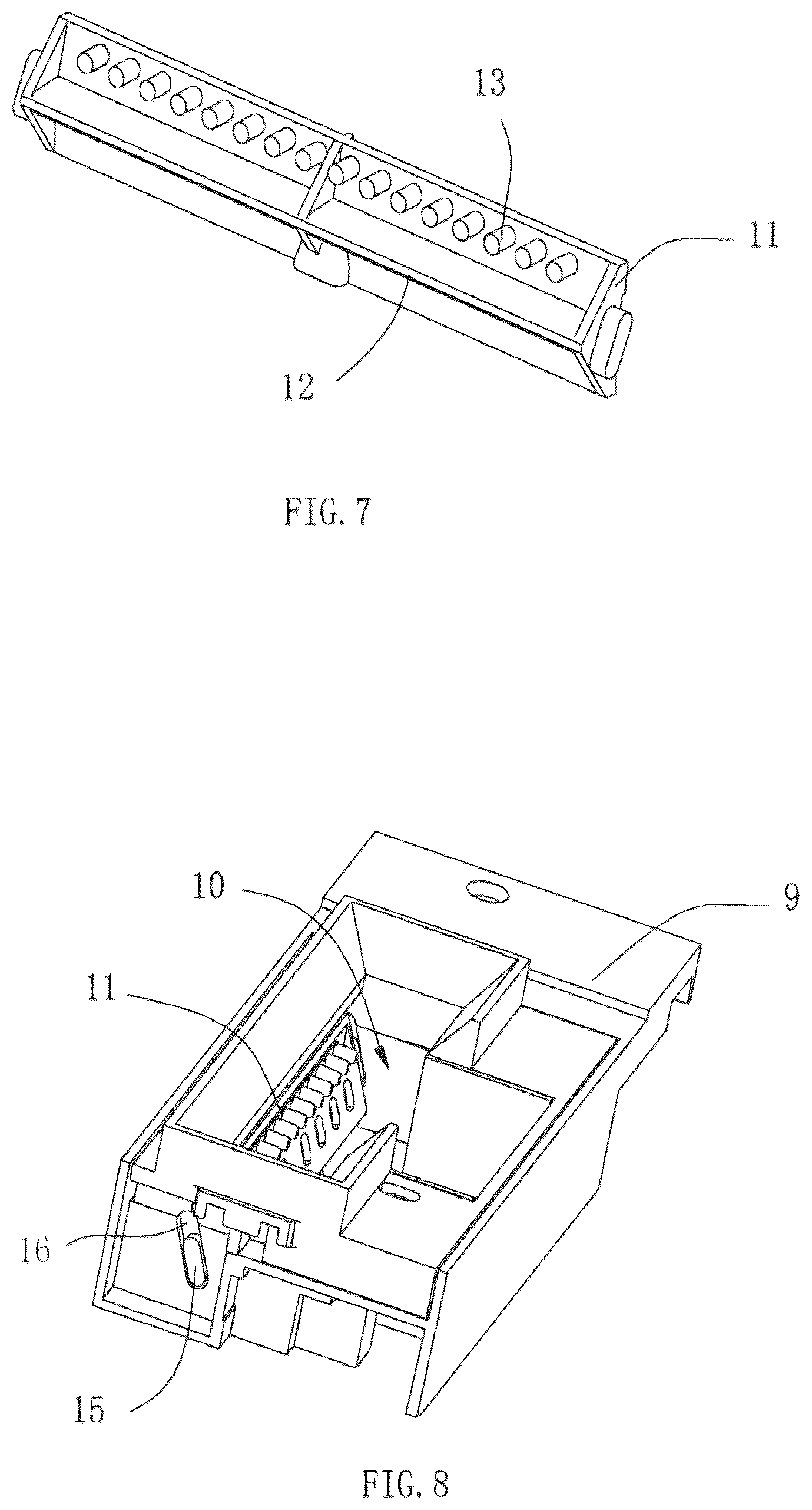 Patent US12096899 Figure 4 – Mop bucket for cleaning and squeezing a flat mop