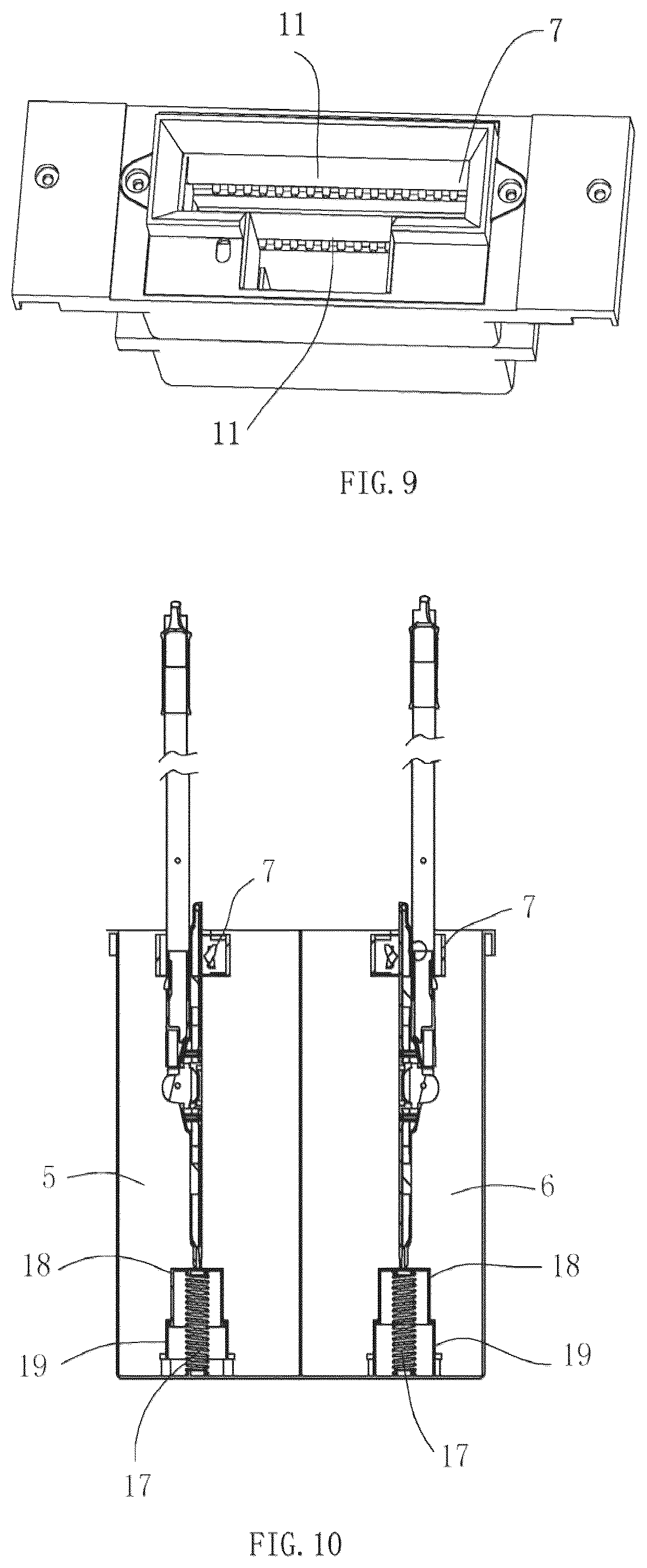 Patent US12096899 Figure 5 – Mop bucket for cleaning and squeezing a flat mop