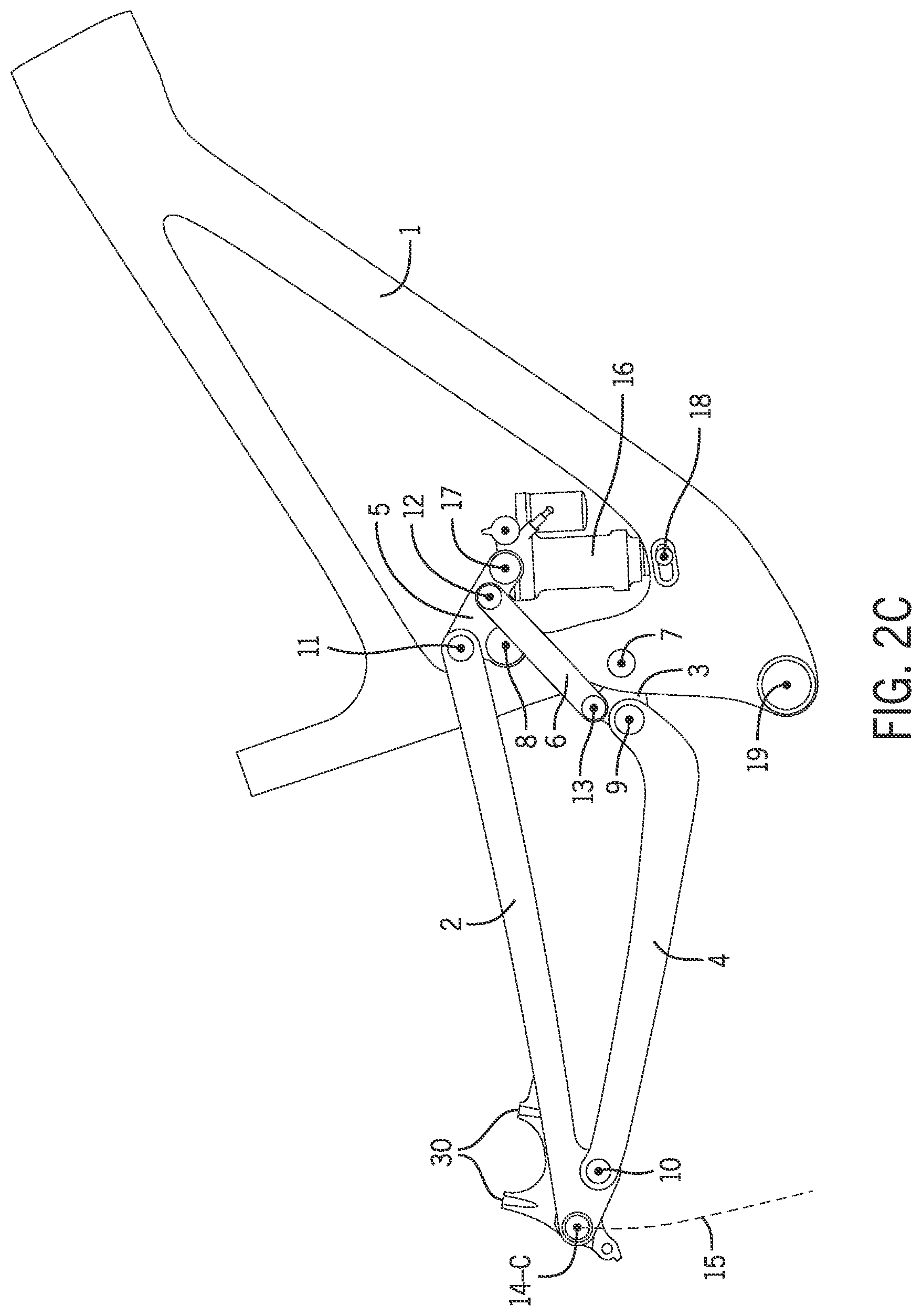 Patent US12403979 Figure 7 – 6-bar vehicle suspension linkage with drive train idler