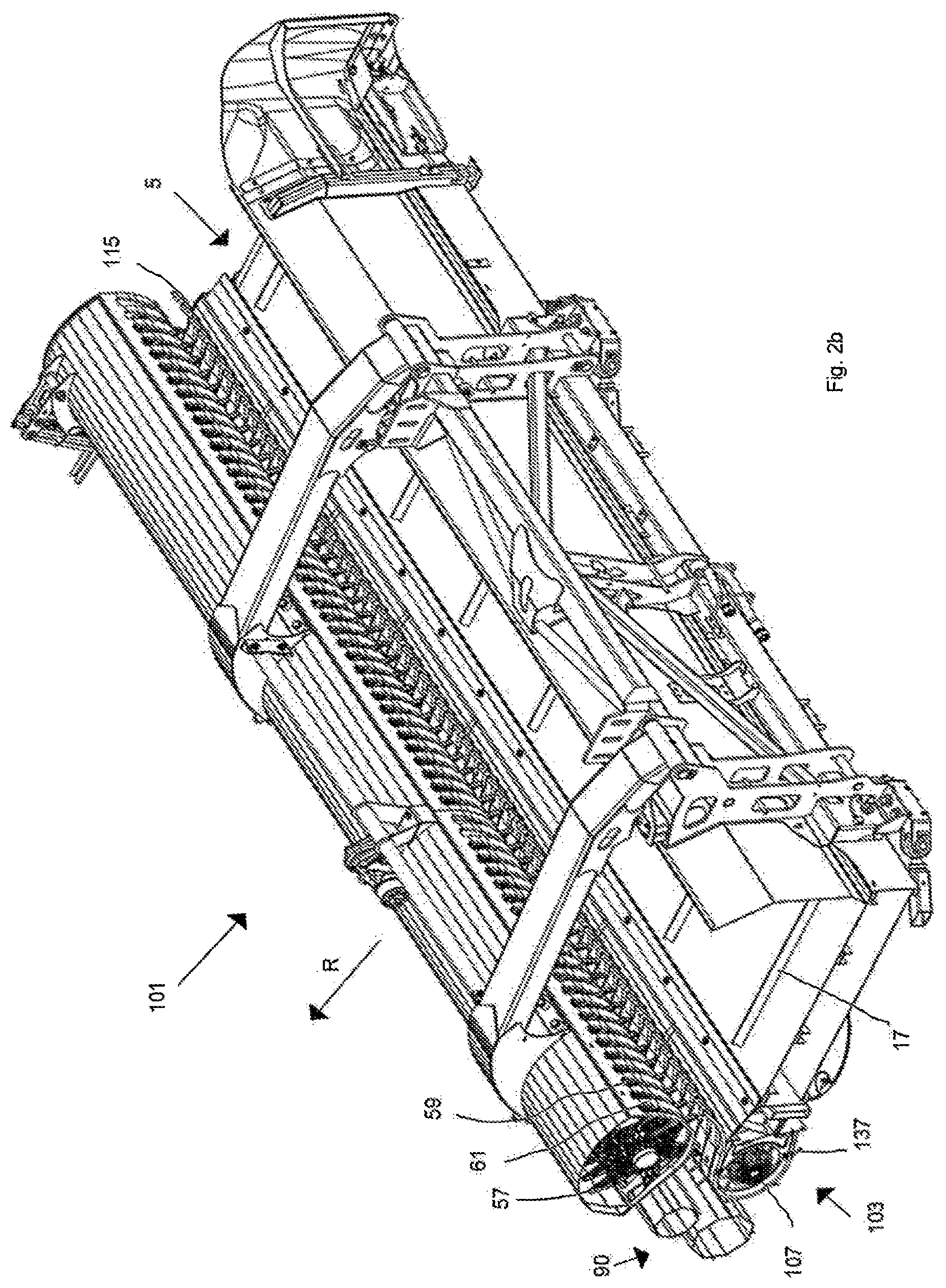 Patent US12564134 Figure 6 – Agricultural device equipped with a pick-up mechanism and a cross conveyor belt